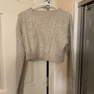 Cozy Cable Knit Cropped Sweater - Light Taupe